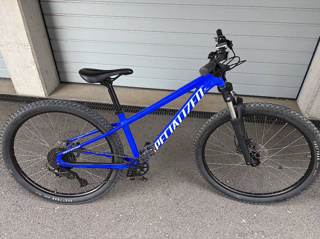 Biciclette: Specelized Rockhopper Sport Velo  – Usato da Herisau venduto da Finse