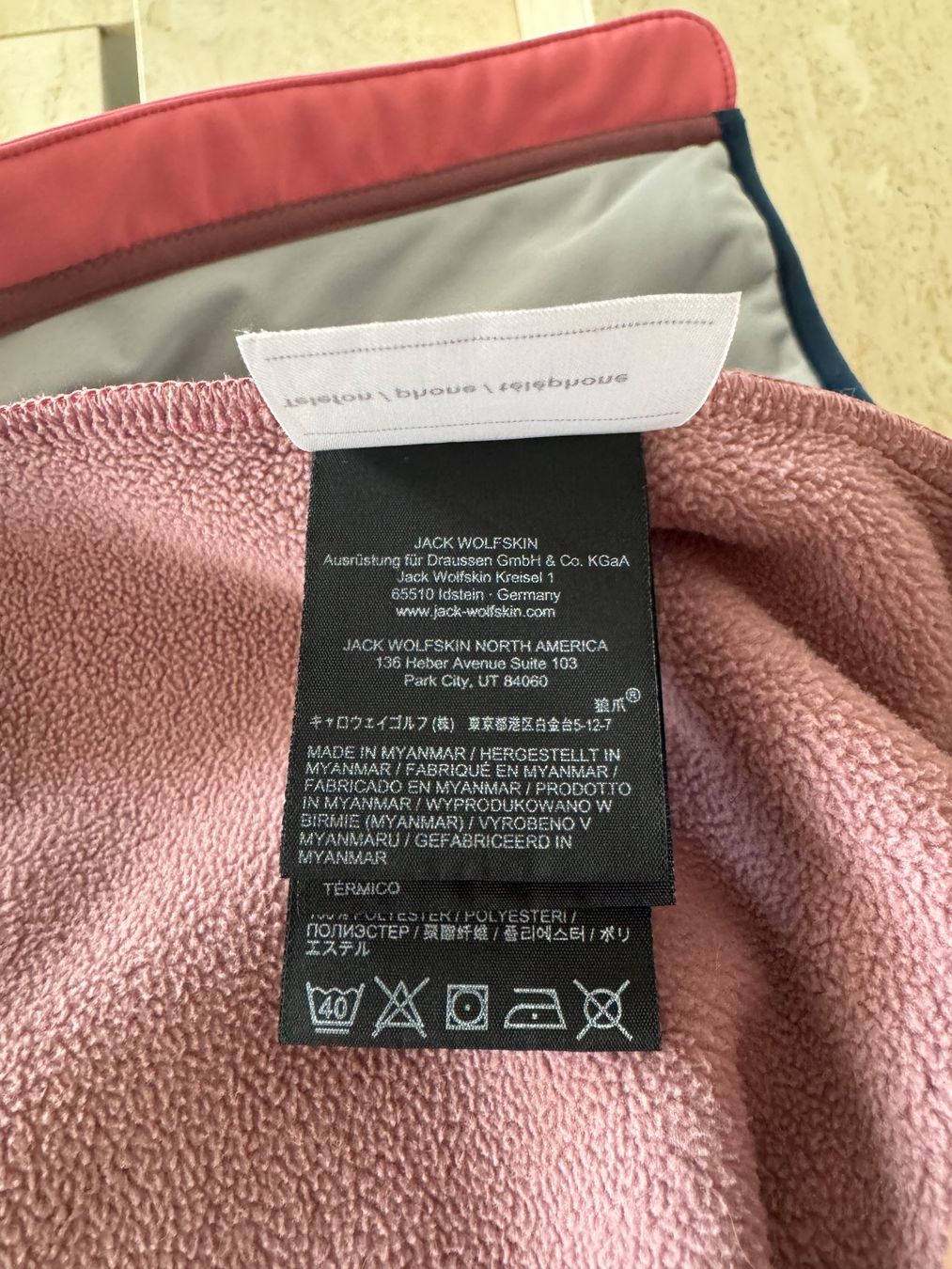 Jack Wolfskin Giacche & Cappotti: Jack Wolfskin Kinder Softshelljacke Gr. XL/176 – Usato da Bäriswil BE venduto da der_salat 3