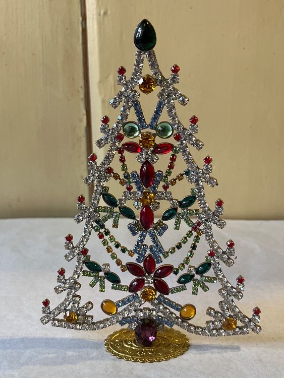 Funkelnder Zauber unterm Weihnachtsbaum: Der purelei Adventskalender 2025 in Silber – Ein Vorgeschmack auf glänzende Überraschungen!