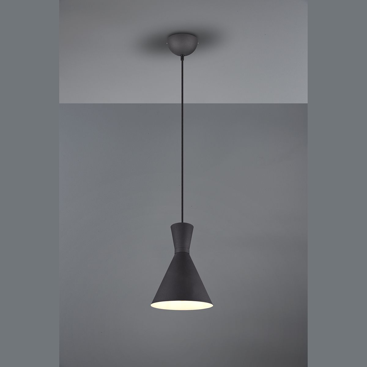 Lampadari & plafoniere: Pendelleuchte, Schwarz, 150 cm Länge – Nuovo (secondo la descrizione) da Kreuzlingen venduto da Smart-Light