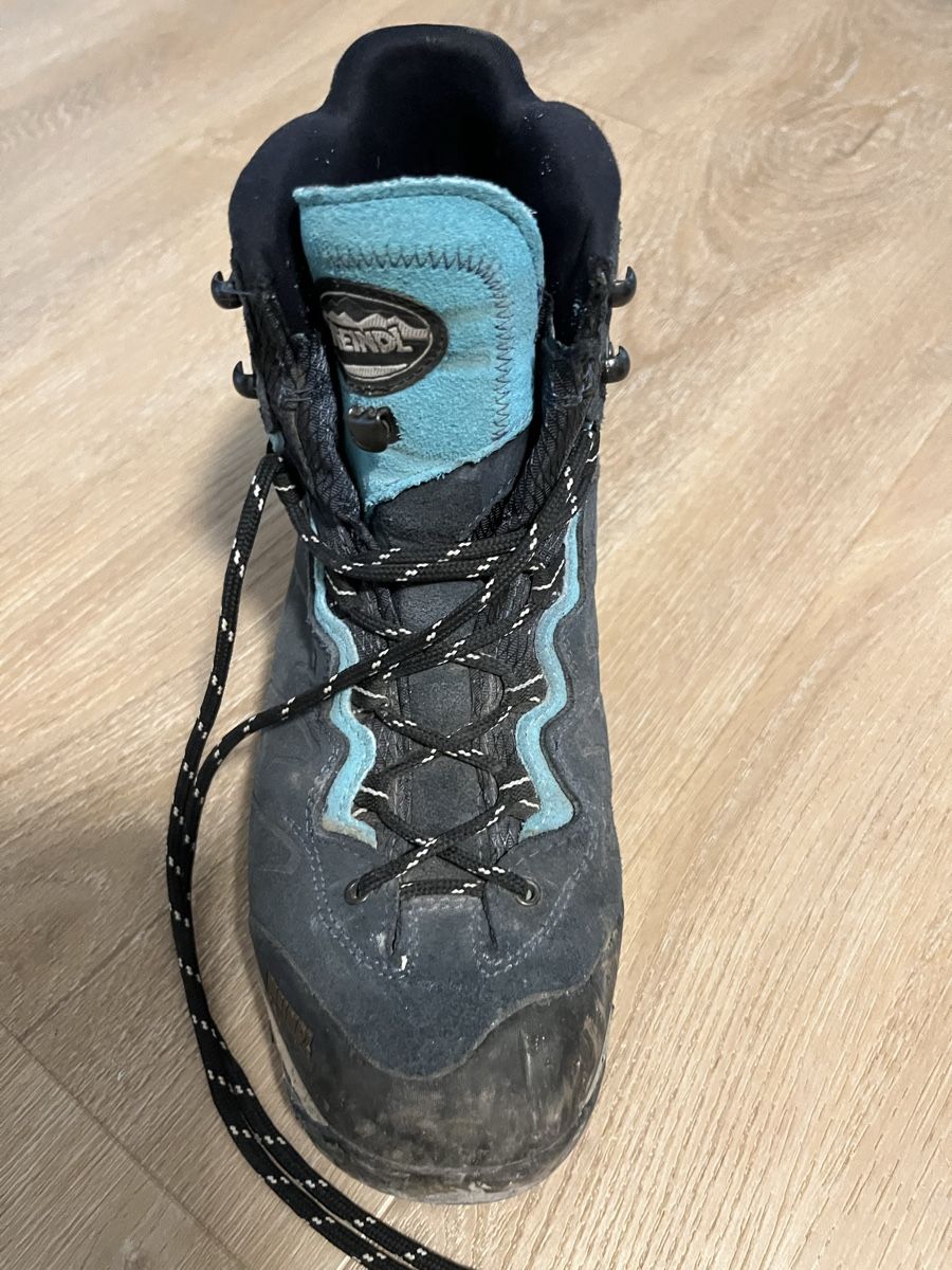 Meindl Chaussures femmes: Wanderschuh Meindl Grösse 40 gebraucht – D'occasion à Herisau par ali_hrd9 1