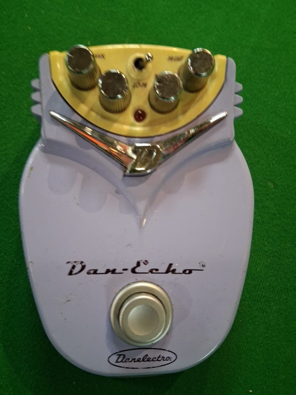 Danelectro Strumenti musicali: Danelectro Delay ohne Adapter – Usato da Aeschi SO venduto da git_l8rn