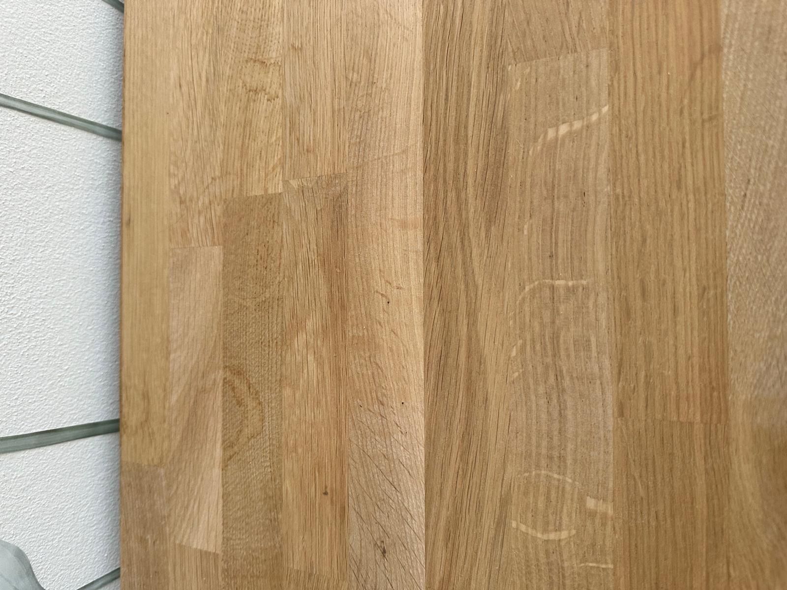 Livique Cassettiere: Sideboard weiss mit Eichen-Holzplatte, guter Zustand – Usato da Lachen SZ venduto da Luxolino 3