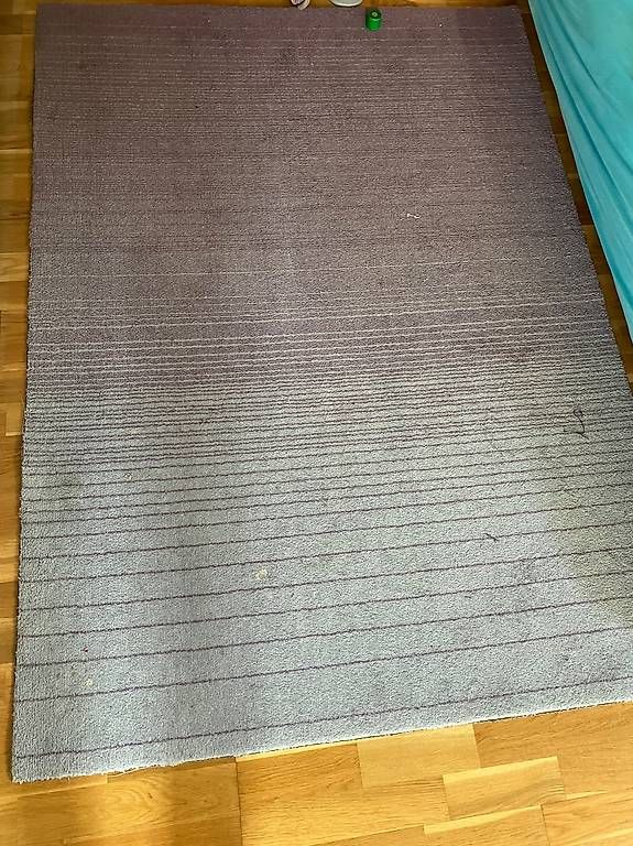 Teppiche: Zwei grosse drei kleinere Teppiche – Gebraucht aus Simplon Dorf von fraueulalia 1