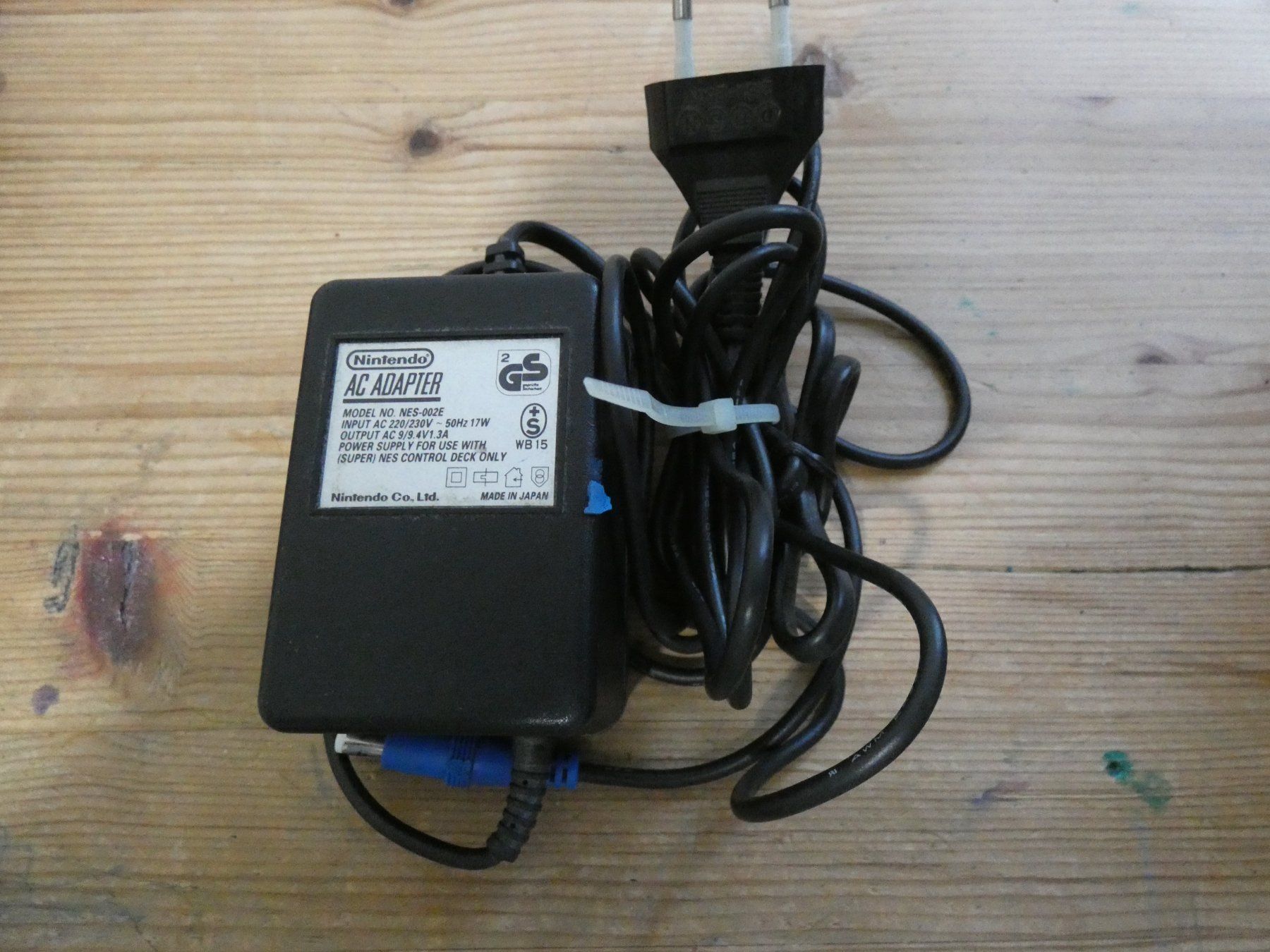 Nintendo NES/ SNES Original AC Stromadapter mit Antennenkabl (Gebraucht ...