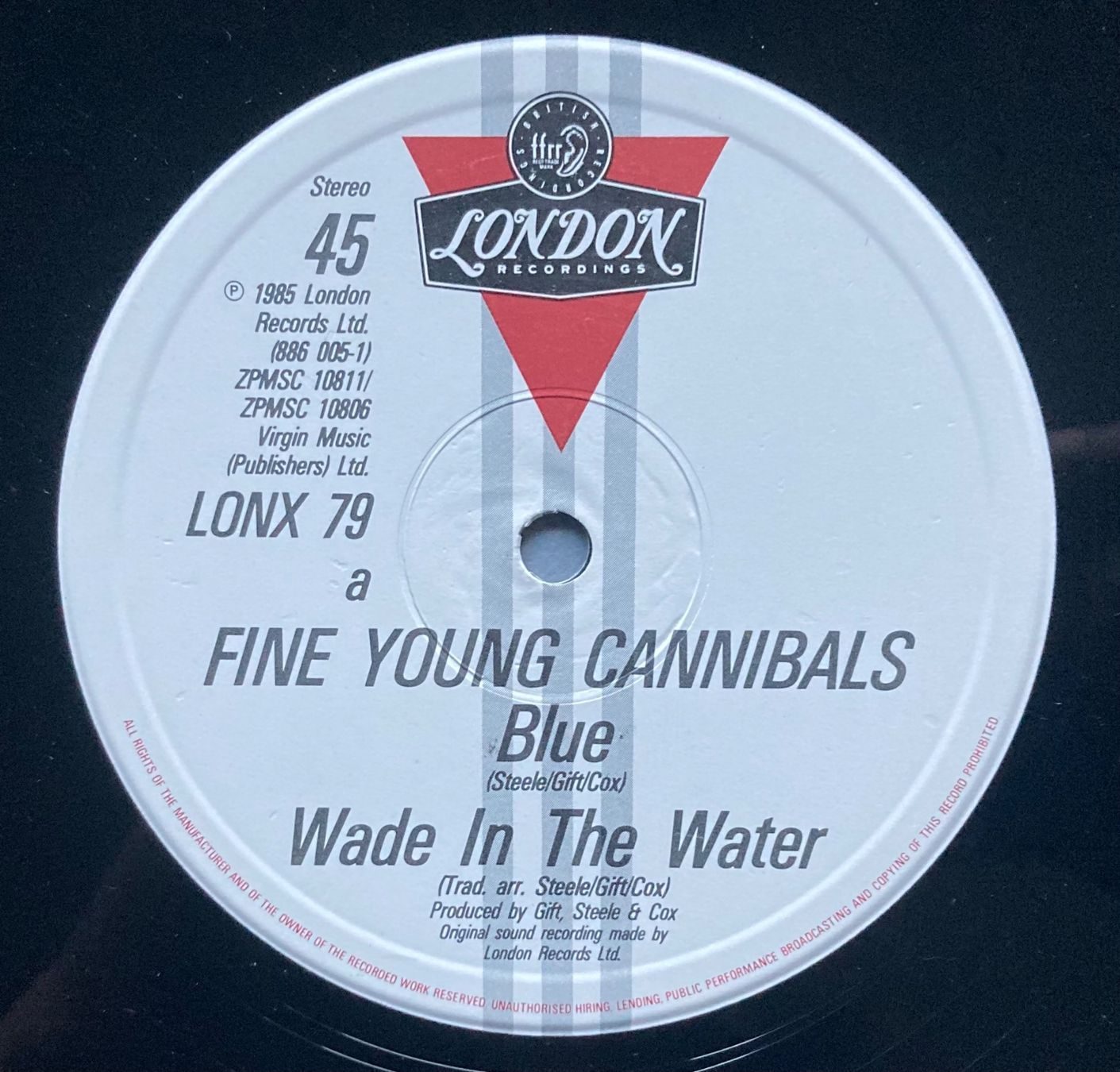 Dischi in vinile: FIND YOUNG CANNIBALS - BLUE – Usato da Poliez-Pittet venduto da Newtown-Records 2