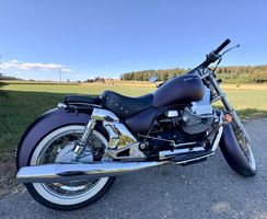 Moto Guzzi EV 1100 Bobber