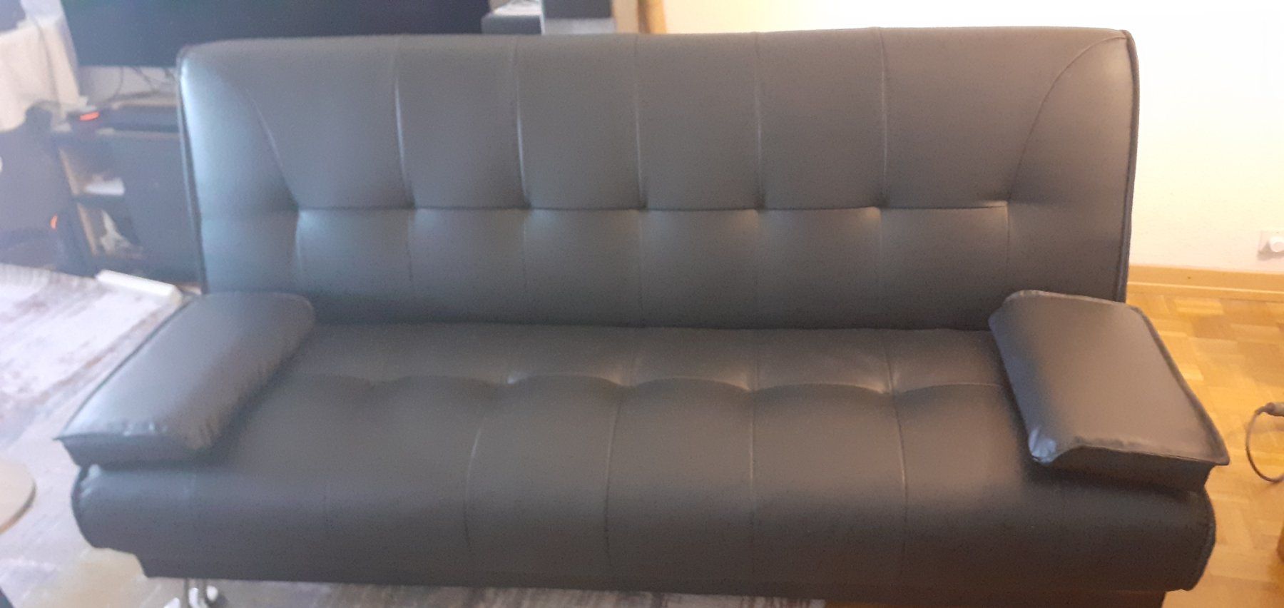 Sofas: Canapé Lit 3 Places – D'occasion à Thônex par che_8vvh