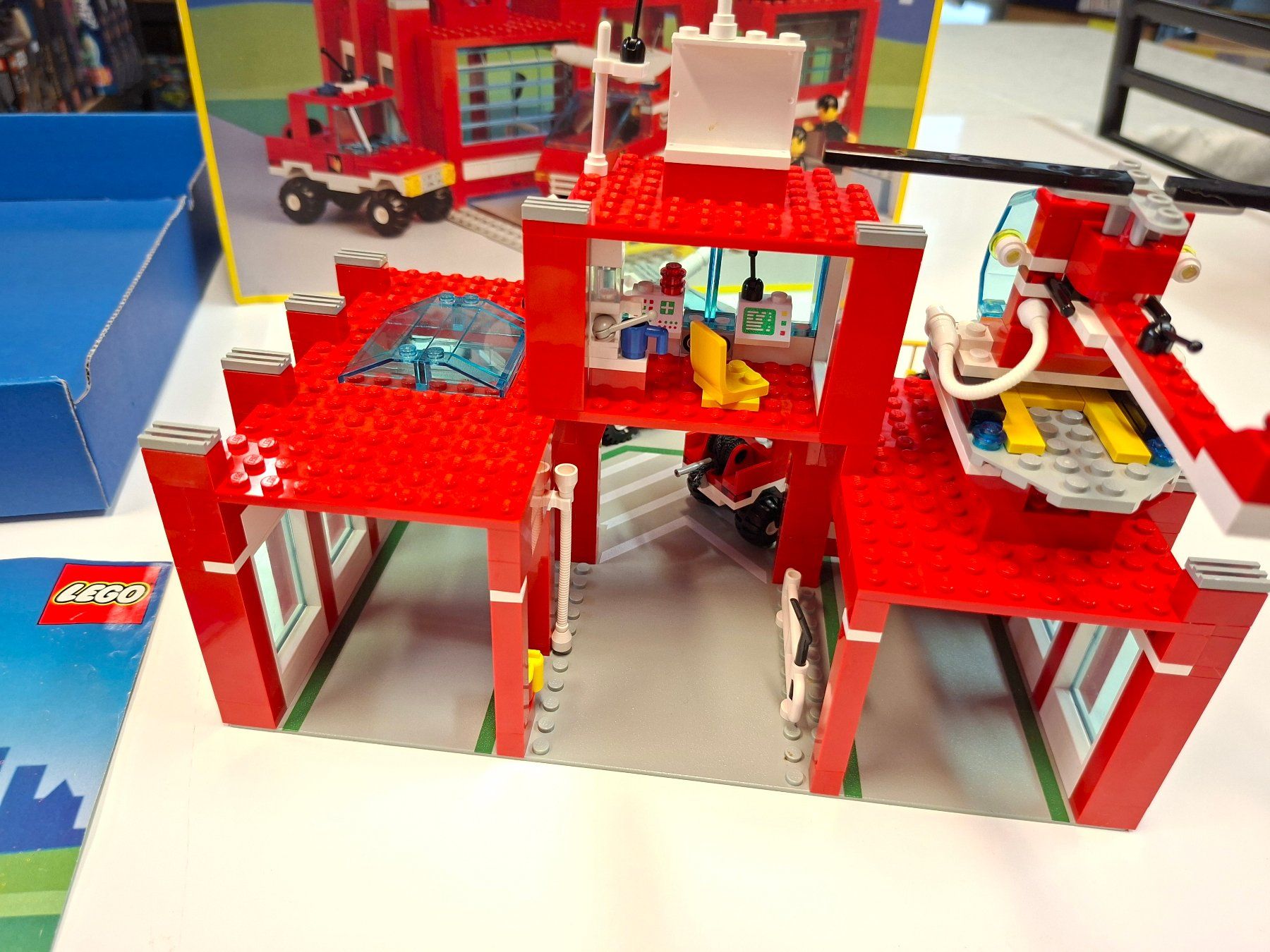 Lego Jouets: Lego 6389 Fire Control Center OVP – D'occasion à Sils im Domleschg par AMAG_AUDI_ZH 5
