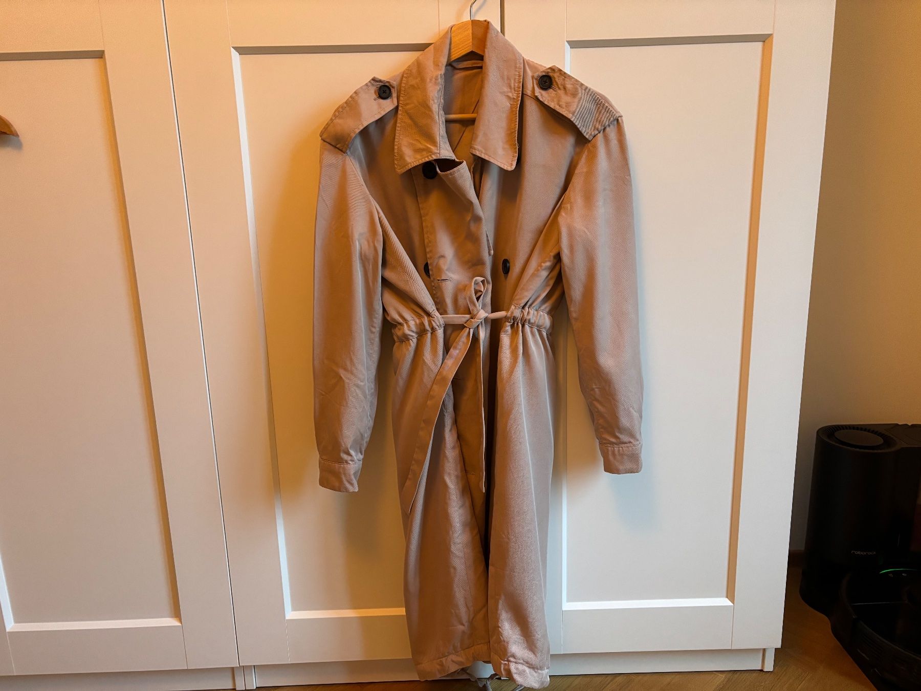 Allsaints Cappotti: Allsaints Mantel in beige – Usato da Luzern venduto da jas_26fc