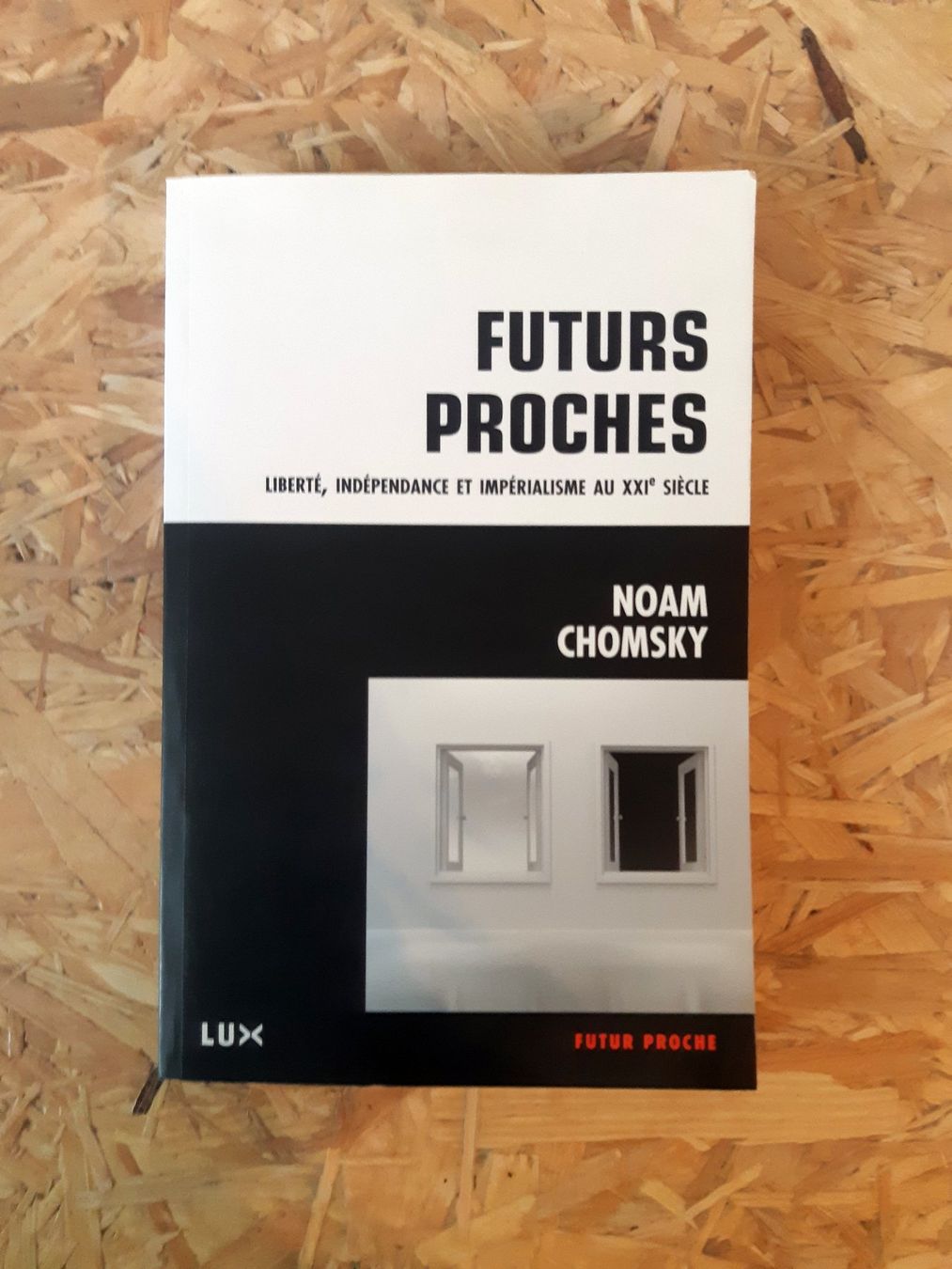 Libri: Livre de Noam Chomsky "Futurs proches" – Nuovo (secondo la descrizione) da Ecublens VD venduto da TWISTO