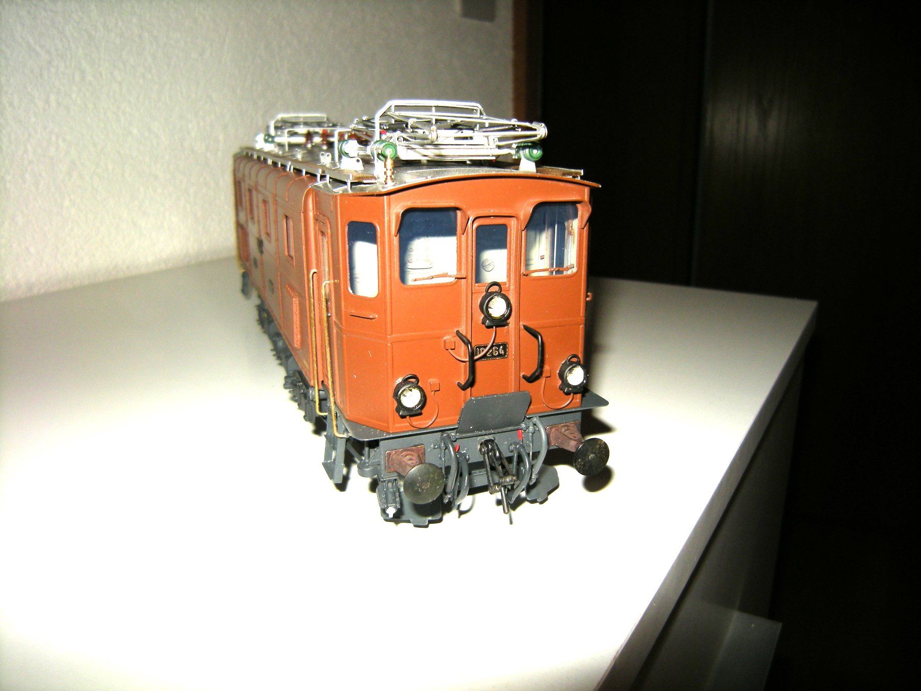 Hermann Modellini di ferrovie: Hermann Ae 3/6 III – Nuovo e nell'imballaggio originale da Mettmenstetten venduto da shaula51 2