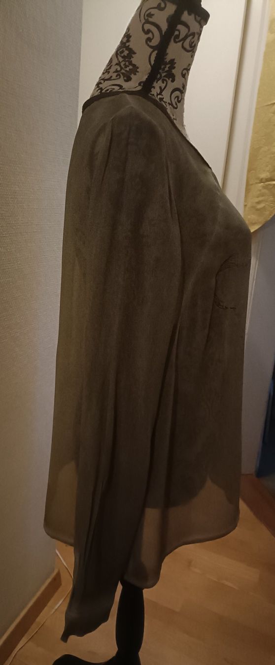 Camicette: Viscose Bluse – Nuovo (secondo la descrizione) da Schaffhausen venduto da sim_j822 2