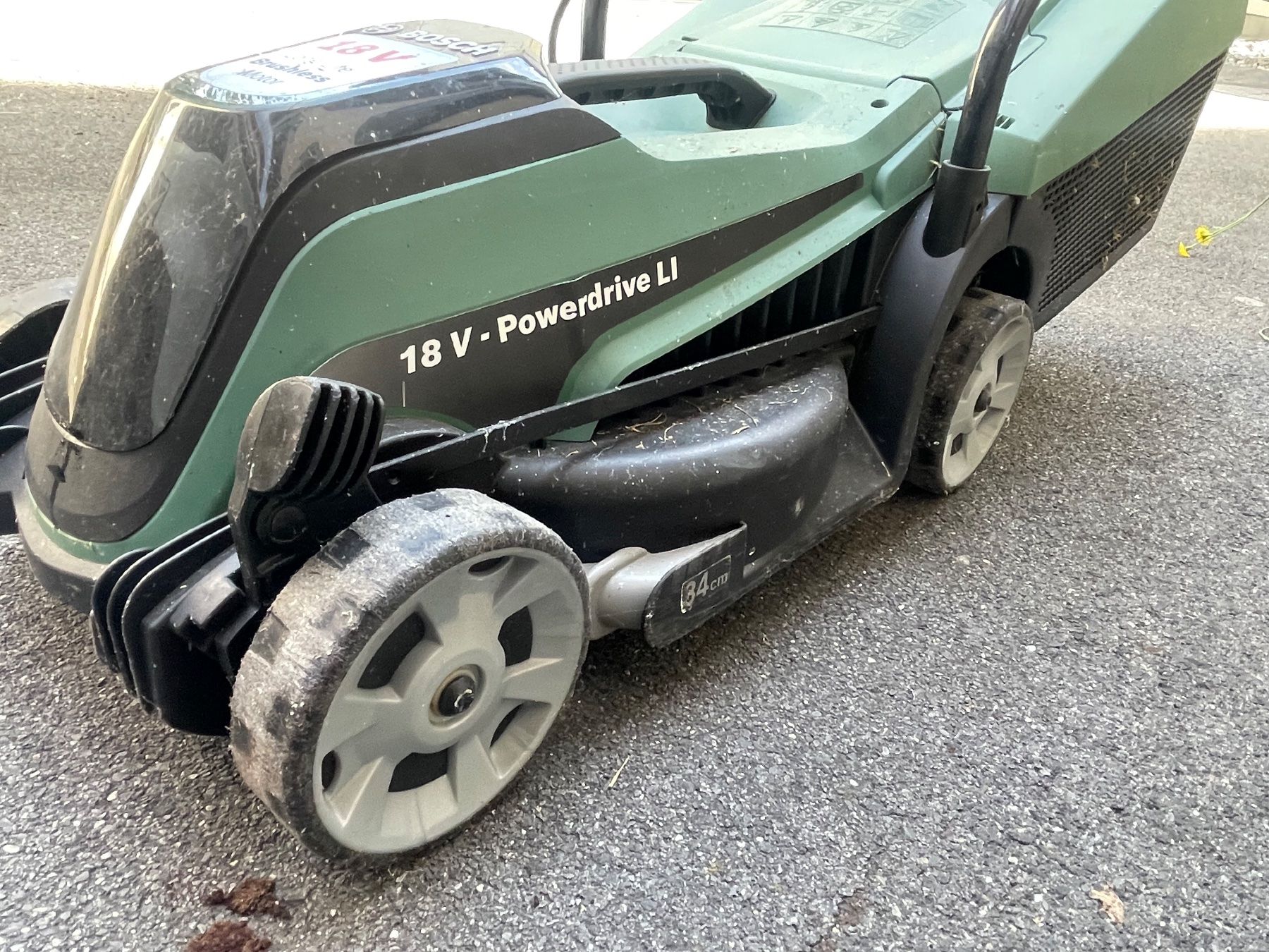 Bosch Tagliaerba: Rasenmäher Bosch 18  Volt – Usato da Steinen venduto da Ancillotti 3