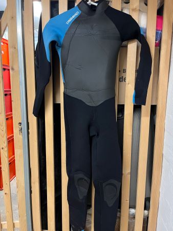 Wet Suit / Surfanzug / Neorenanzug Grösse 159/172
