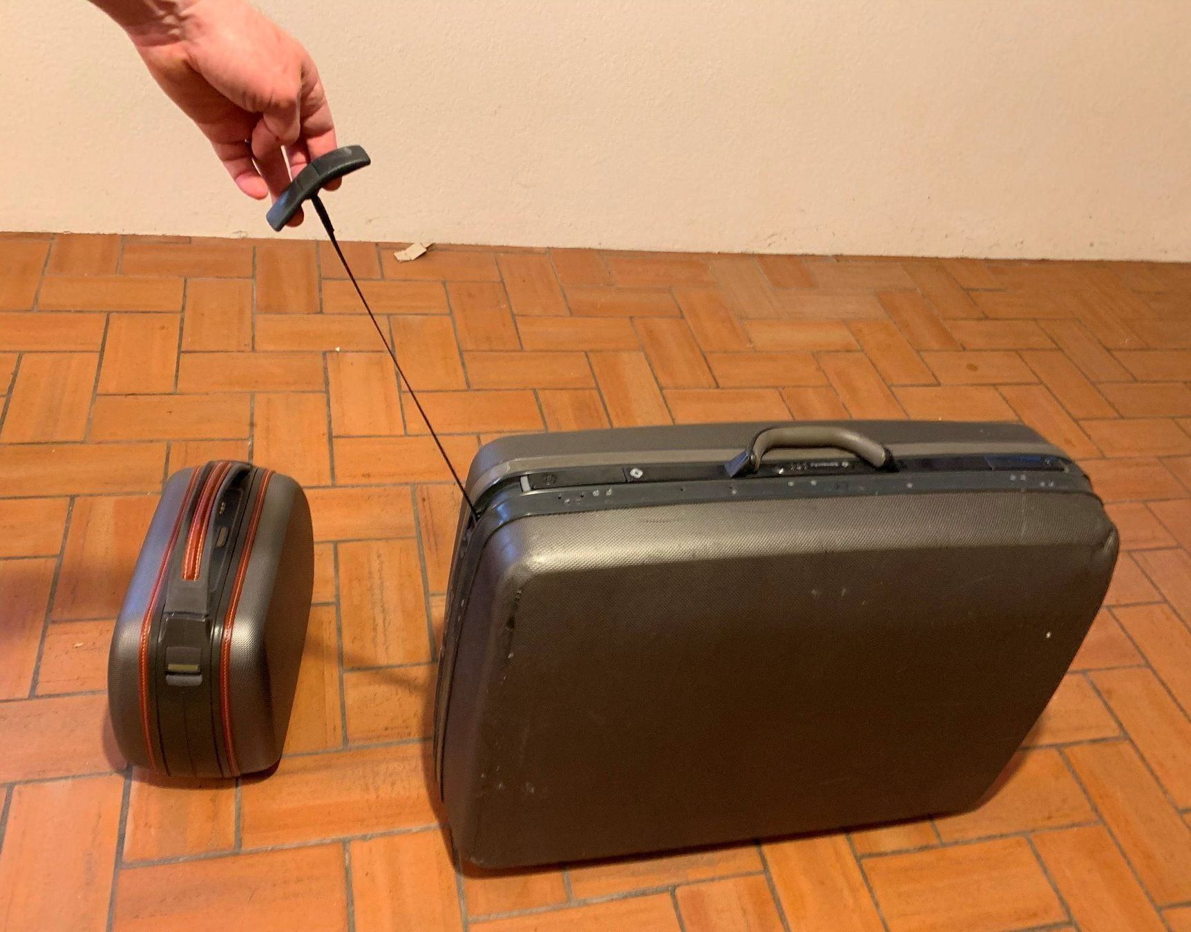 Reisekoffer: Samsonite Hartschalenkoffer – Gebraucht aus Lodrino von Stema