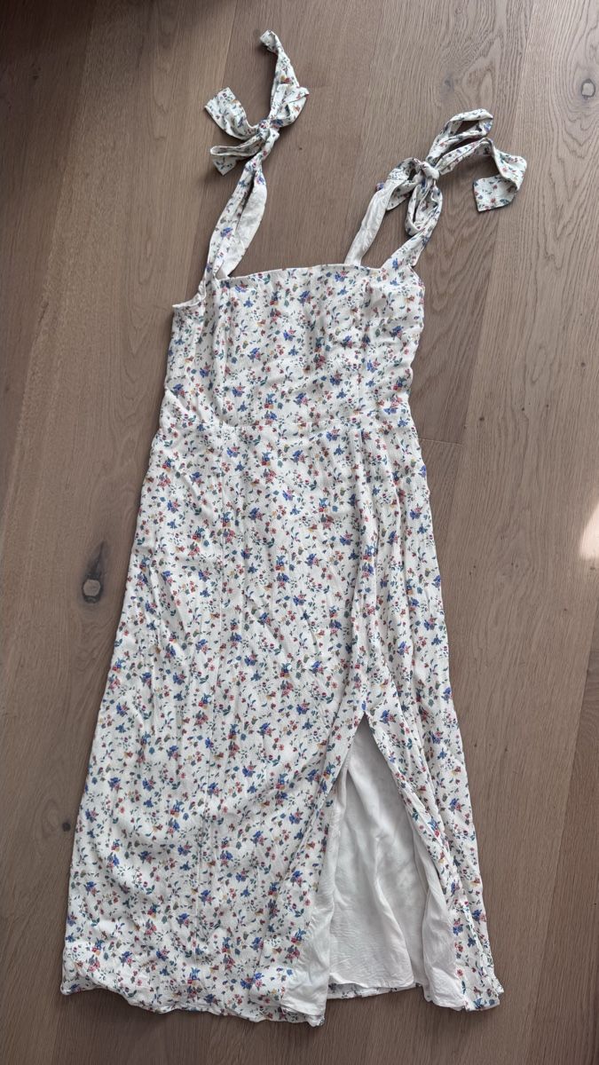 Sezane Kleider: Sezane Sommerkleid, Gr. 38 – Gebraucht aus Zug von glimpsey