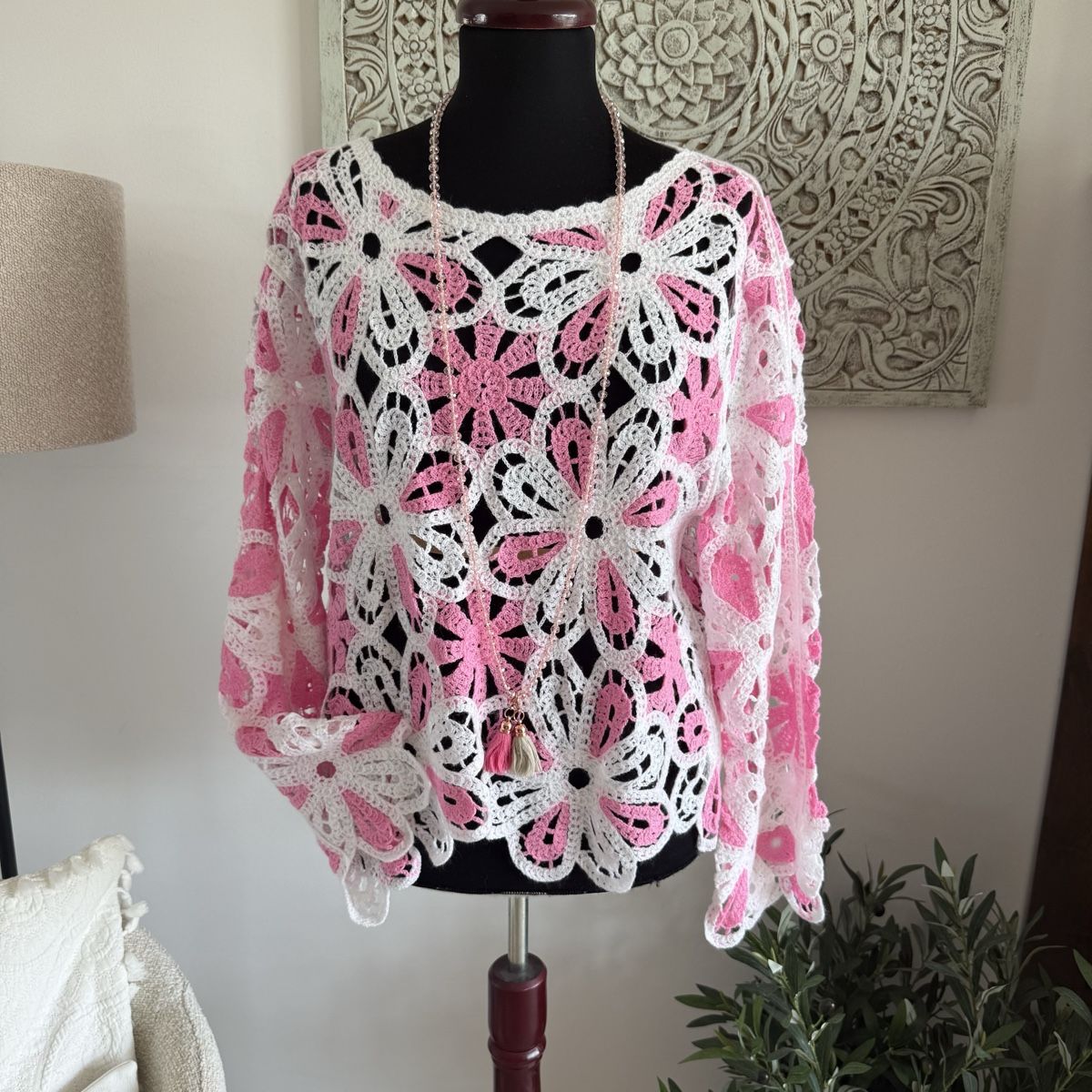 Maglioni & Felpe: Peace n‘love Häkel-Pullover pink weiss 1size – Nuovo (secondo la descrizione) da Wettswil venduto da toskana2002golf