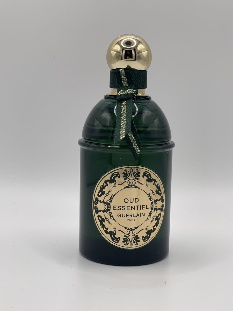 Guerlain Profumi & Eau de Toilette: Guerlain - Oud Essentiel 125ml – Usato da Frenkendorf venduto da Sakima1