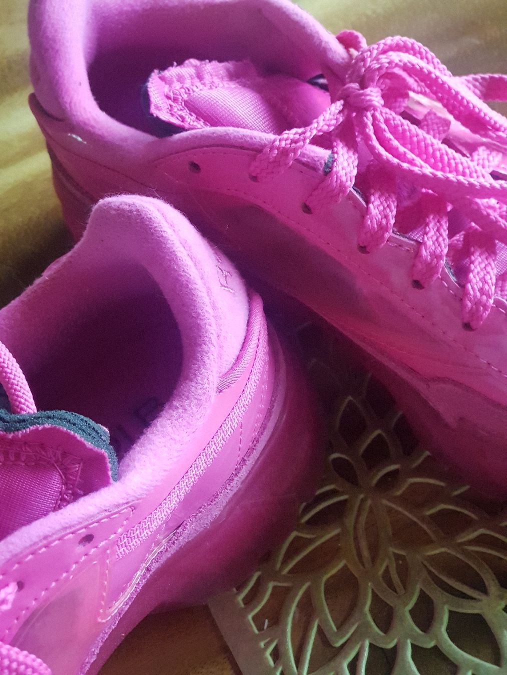 Scarpe da donna: Reebok Cardi B Pink Sneakers – Nuovo (secondo la descrizione) da Opfikon venduto da Annanet 4