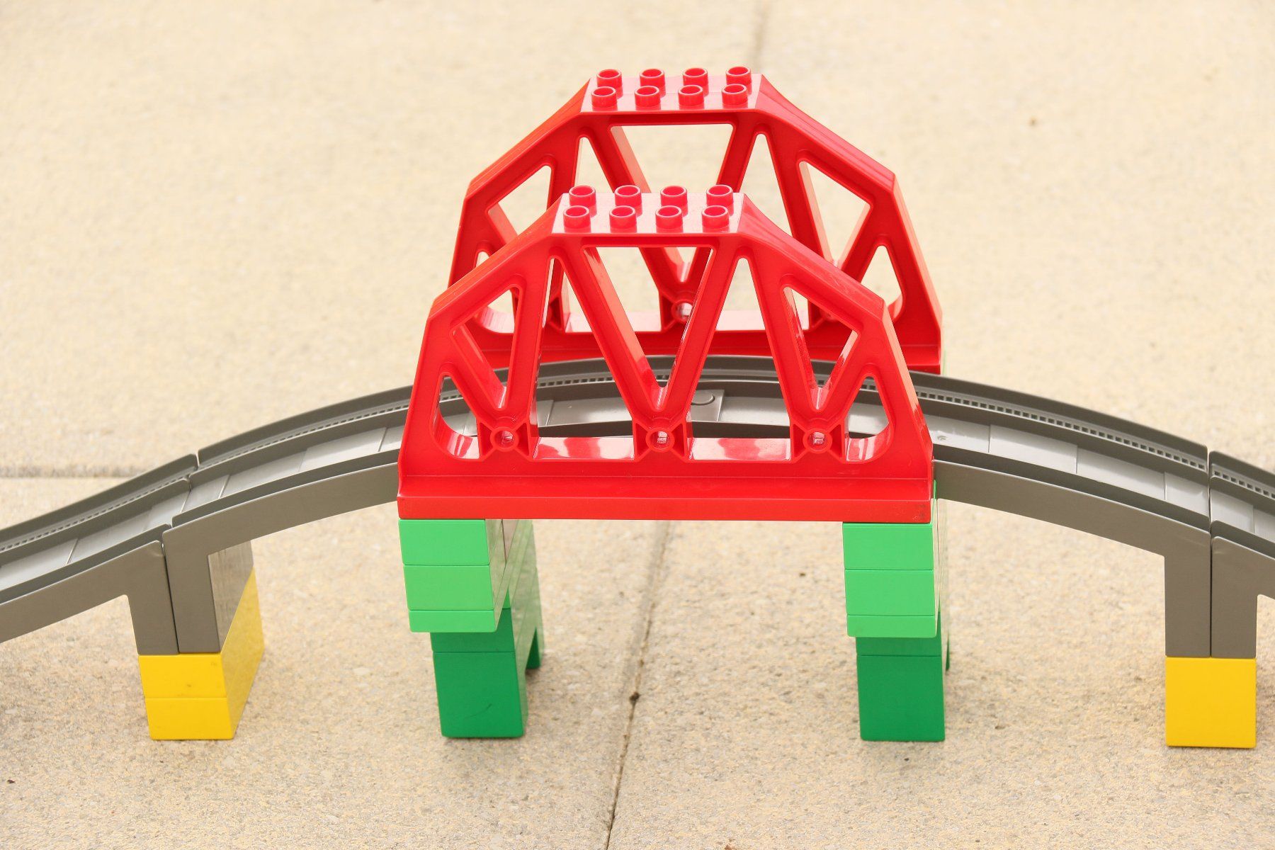 Lego Kit di costruzioni: Lego Duplo Brücke zu Eisenbahn – Usato da Hettlingen venduto da Scholi99 1