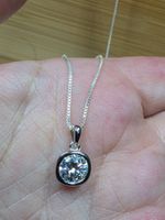 Collier argent avec diamant de moissanite de 1 ct certifié