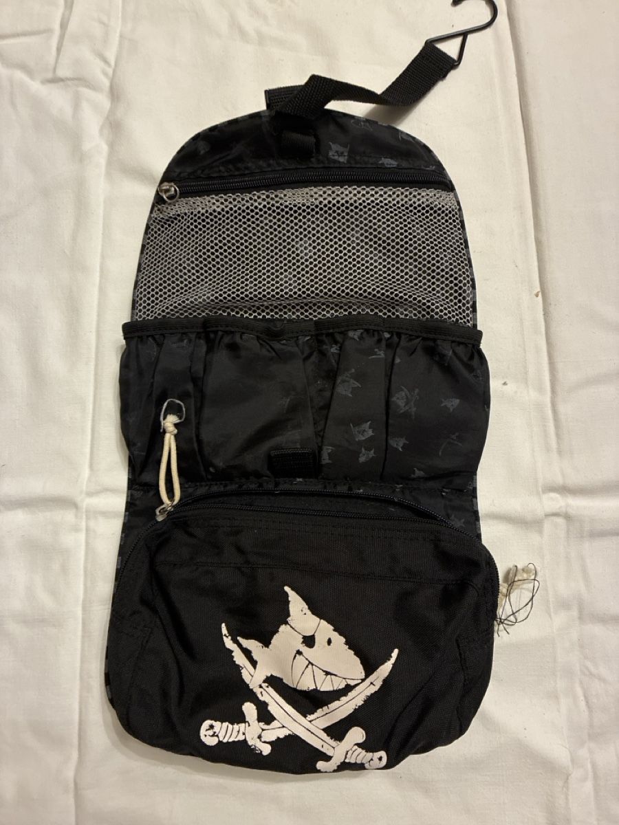 Custodie per cosmetici: Kinder Necessaire Captain Sharky – Usato da Zürich venduto da leo_mdw7 1