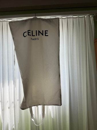 Weisse Kleiderhülle von CELINE Paris