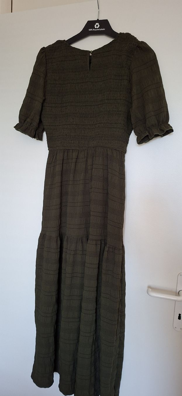 Vestiti: Robe longue kaki taille L neuve – Nuovo (secondo la descrizione) da Plan-les-Ouates venduto da Laly_92 1