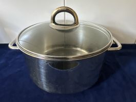 Topf Edelstahl mit Glasdeckel ca 24 cm Durchmesser guter Zus