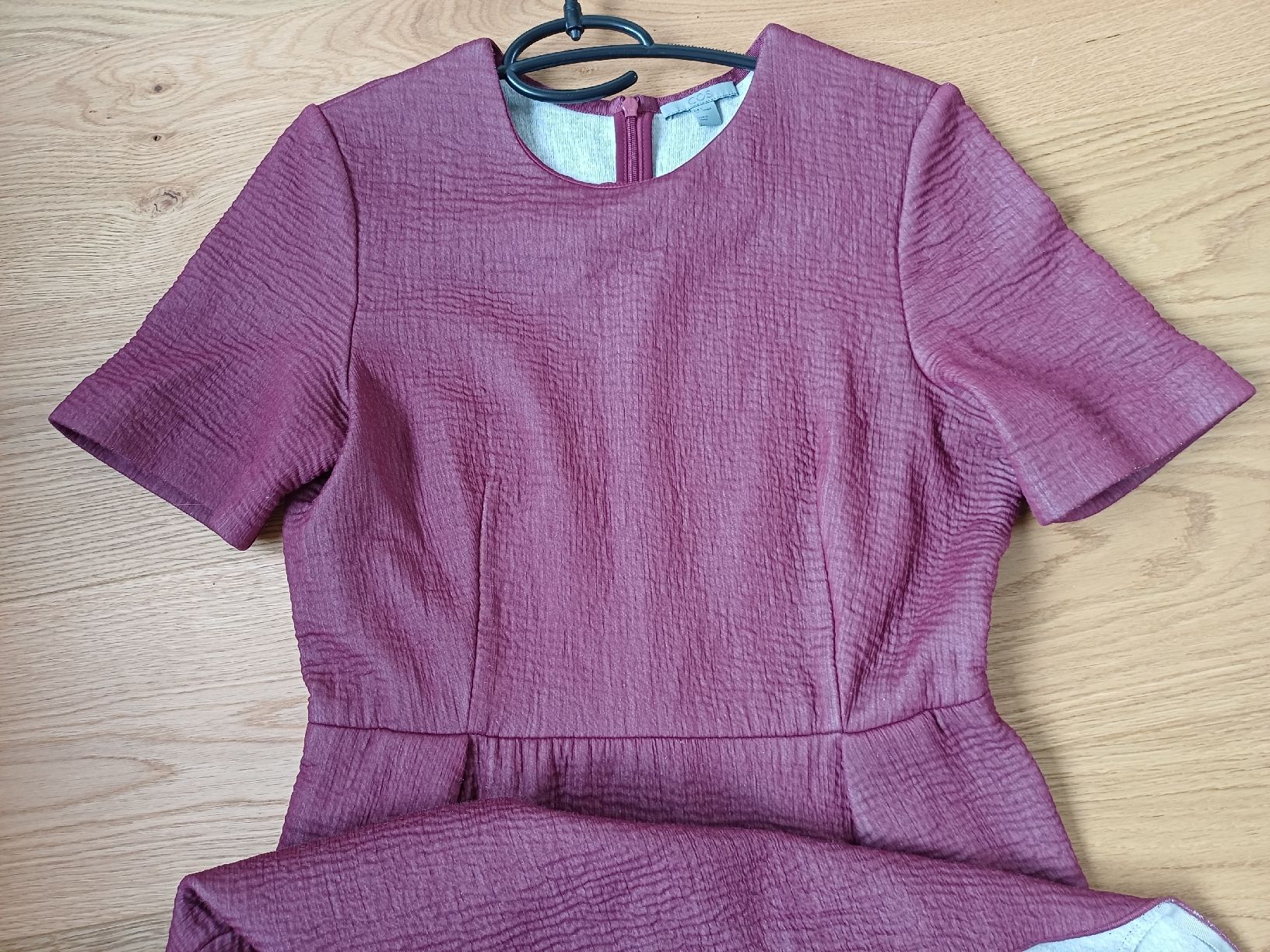 Cos Vestiti: Cos Kleid, Gr. S – Usato da Dettighofen Lengw. venduto da Tina01011 1