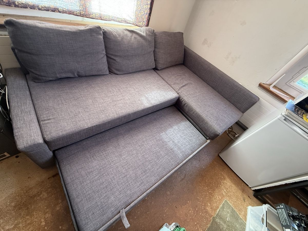 Sofas: Bettsofa – Gebraucht aus Utzigen von mar_9tv5 1