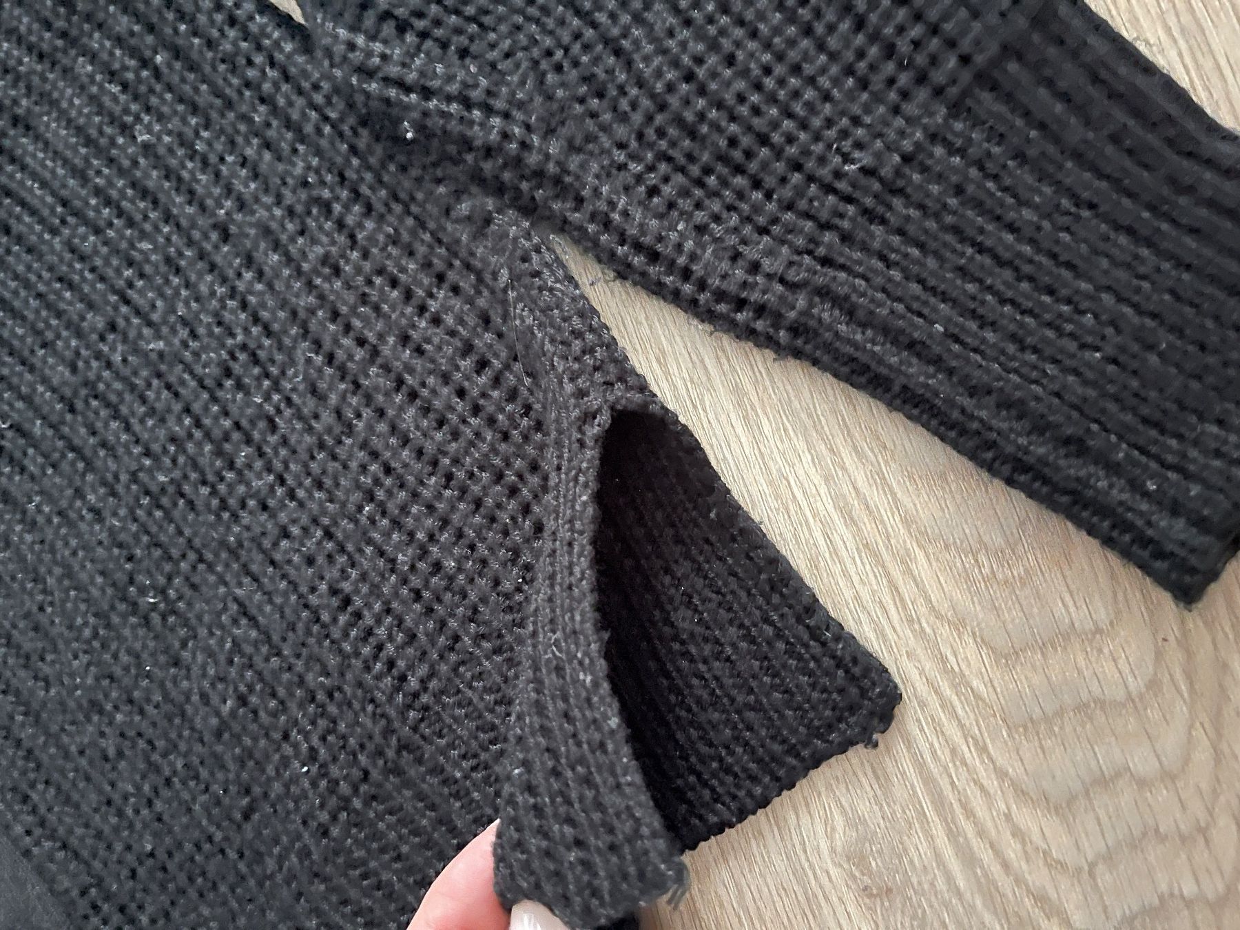 Zara Maglioni & Felpe: Pullover mit Knöpfen Zara – Nuovo (secondo la descrizione) da Winterthur venduto da mje_t9cr 1