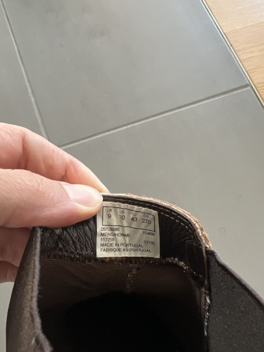 Herrenschuhe: Clark's man leather brown boots 43 – Gebraucht aus Zürich von 102_2xvt 1
