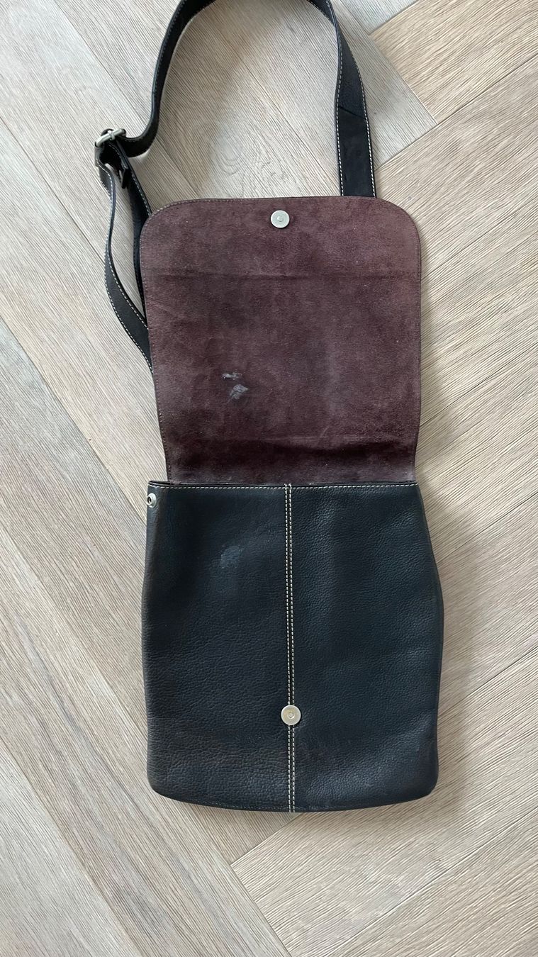 Taschen: Schultertasche gebraucht – Gebraucht aus Urtenen-Schönbühl von ufl_h9w9 2