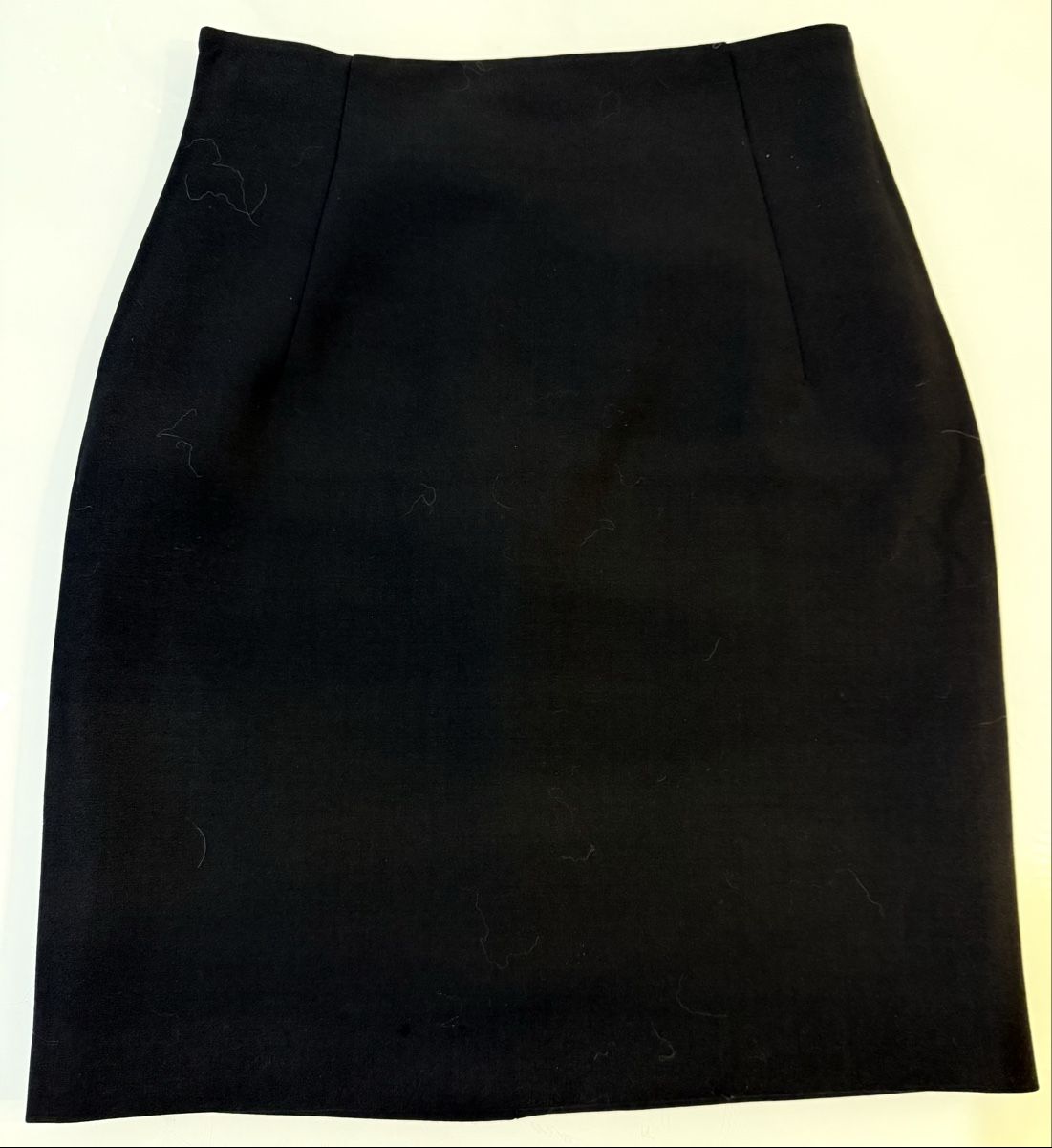 Mugler Gonne: Jupe crayon noire Mugler année 2001 – Nuovo (secondo la descrizione) da Lausanne venduto da Doudoutze 2