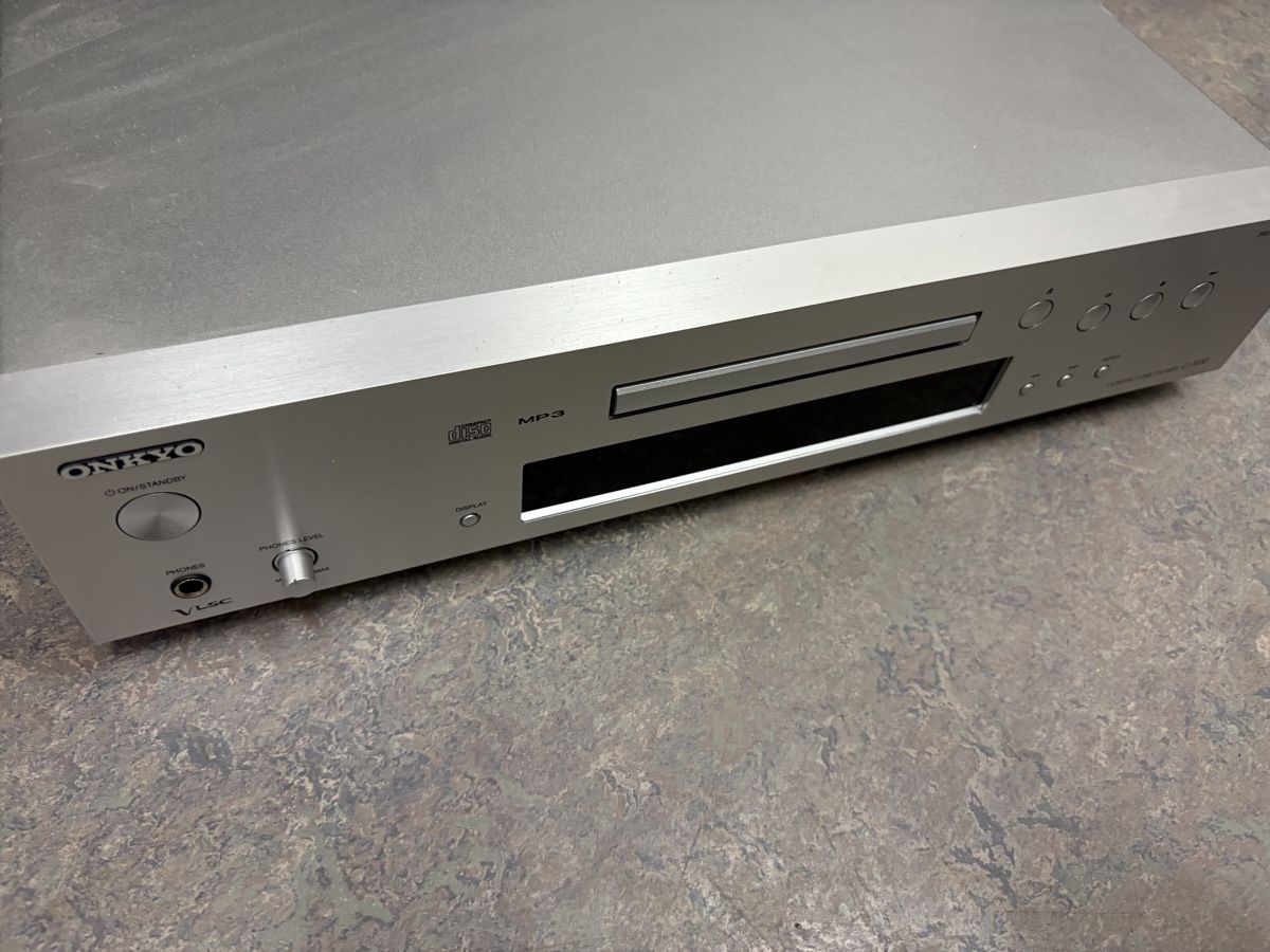 Onkyo Audio- & Mediensysteme: Onkyo C-7030 CD Player – Gebraucht aus Uznach von pegasus101 2