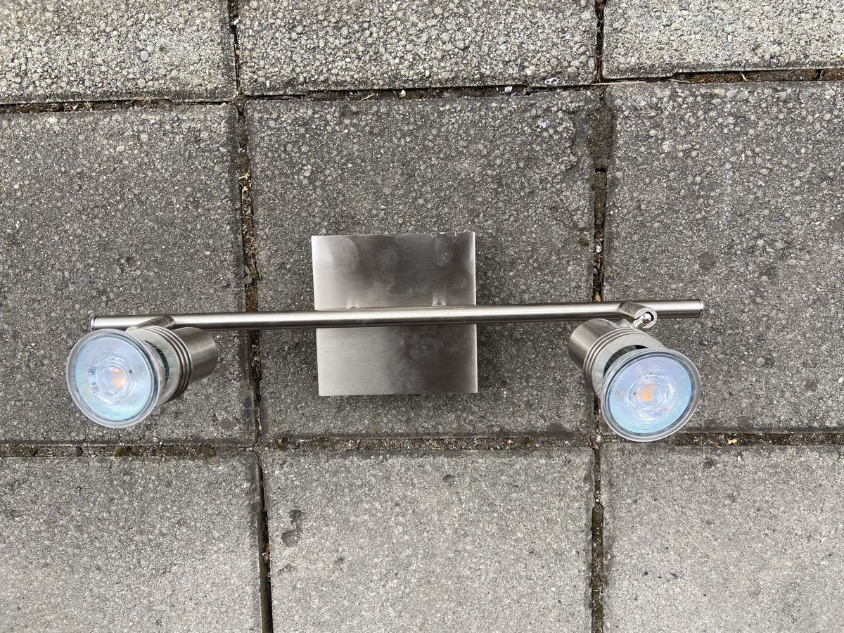 Lustres & lampes de plafonds: Lampe mit LED  – D'occasion à Münsingen par Fanuc