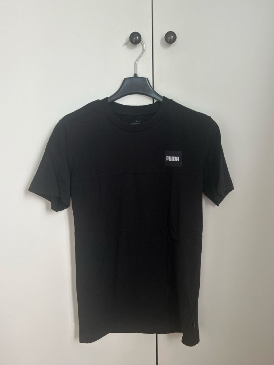 Puma T-shirt: T-shirt Puma nera – Usato da Colla venduto da ali_j8dj