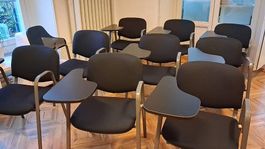 Chaises conférences - A saisir!