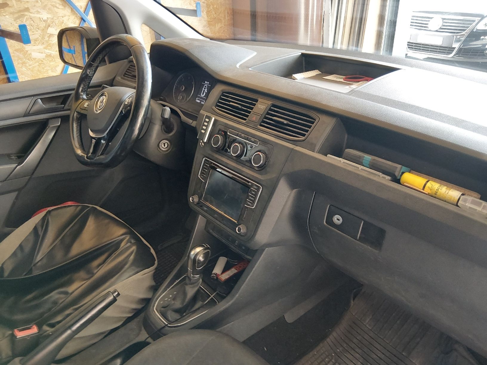 VW Veicoli commerciali: VW Caddy Maxi Kasten 4motion – Usato da Oberriet SG venduto da Cato78 4