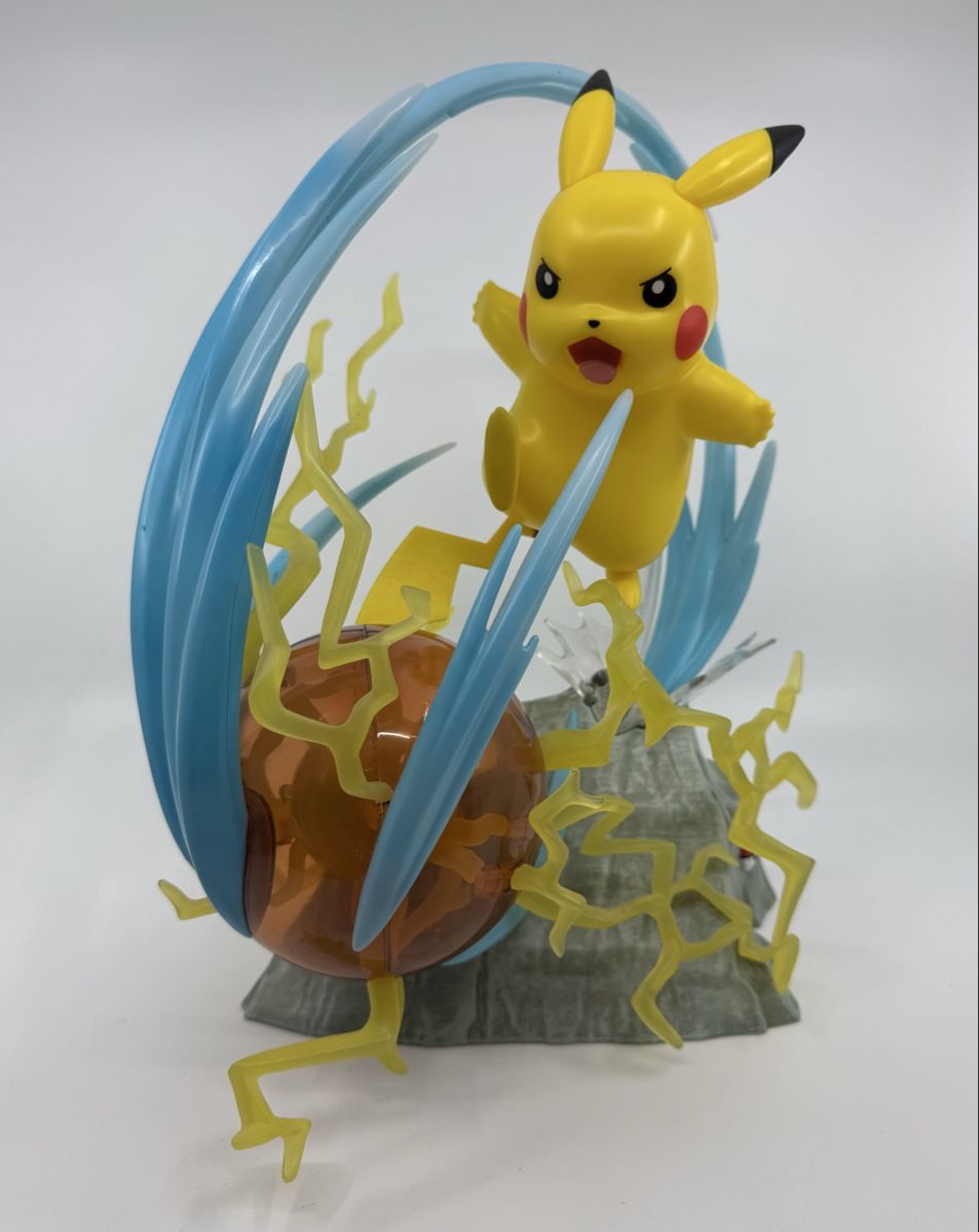 Pokémon Figuren: Pokemon Pikachu Statue von Jazwares – Gebraucht aus Herisau von Seyashop1