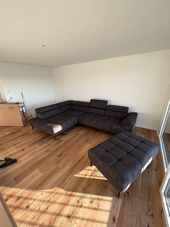 Sofas: Belmodo Sofa und Hocker – D'occasion à Schötz par amil8v 1