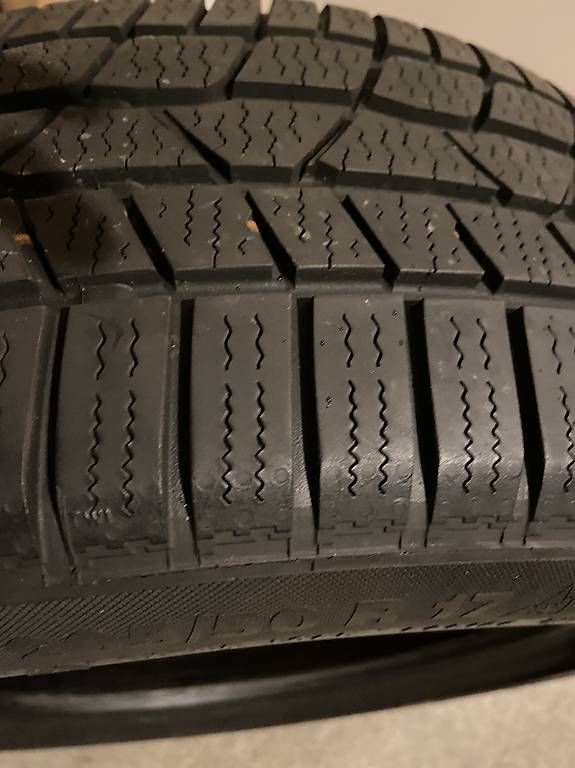 Pneumatici & Ruote complete: Continental 205/50 R17  – Usato da Kerns venduto da pet_8rnk 3