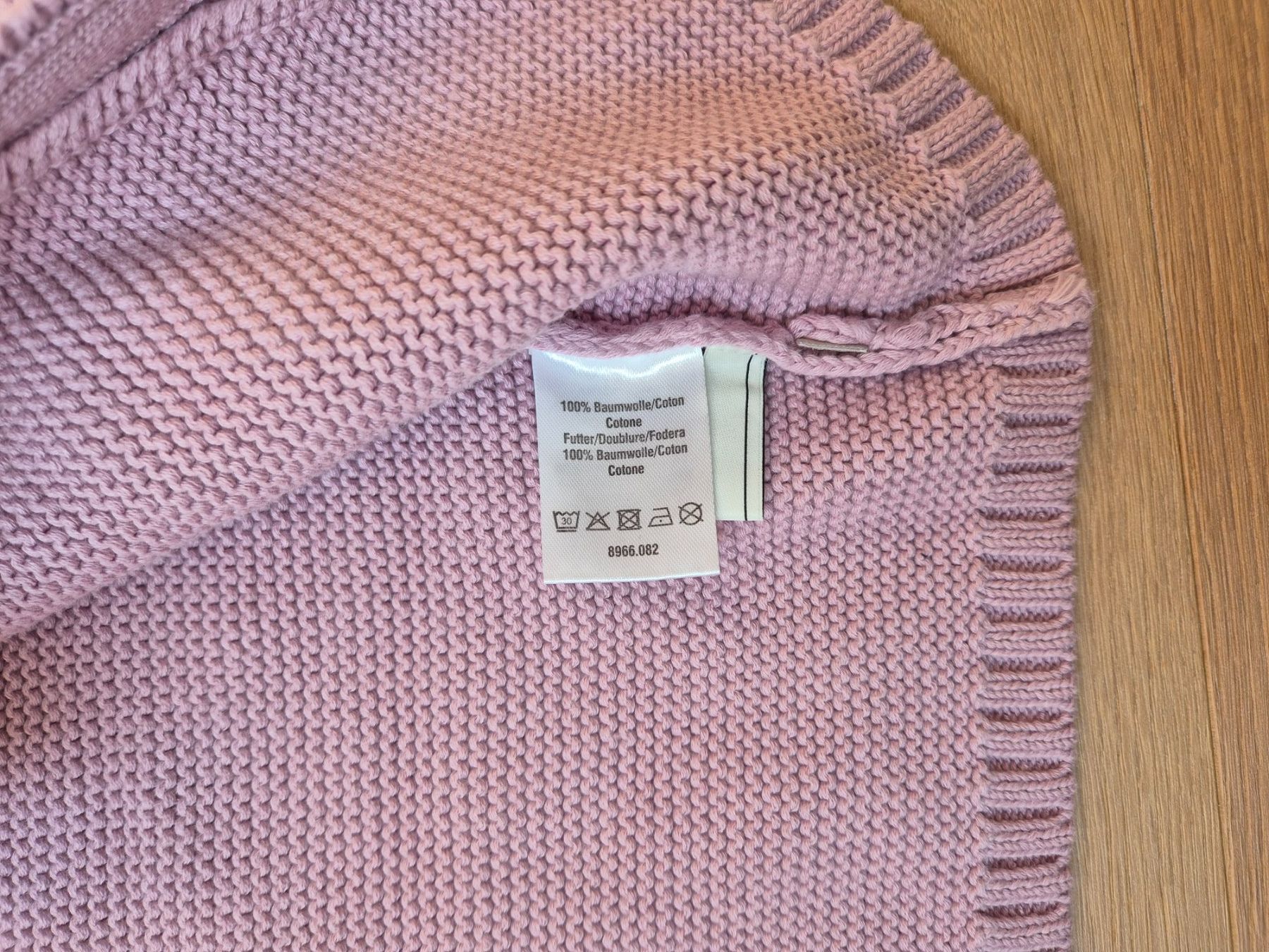 Giacche & Cappotti: Strickjacke, Gr. 62/68, neu – Nuovo (secondo la descrizione) da Goldau venduto da simona.dettling 1