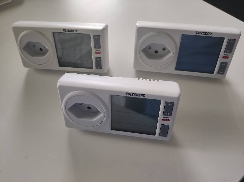 Voltcraft Misurare: Energiezähler, Wattmeter VOLTCRAFT 4500 Advanced – Usato da Zürich venduto da Yevhenii.