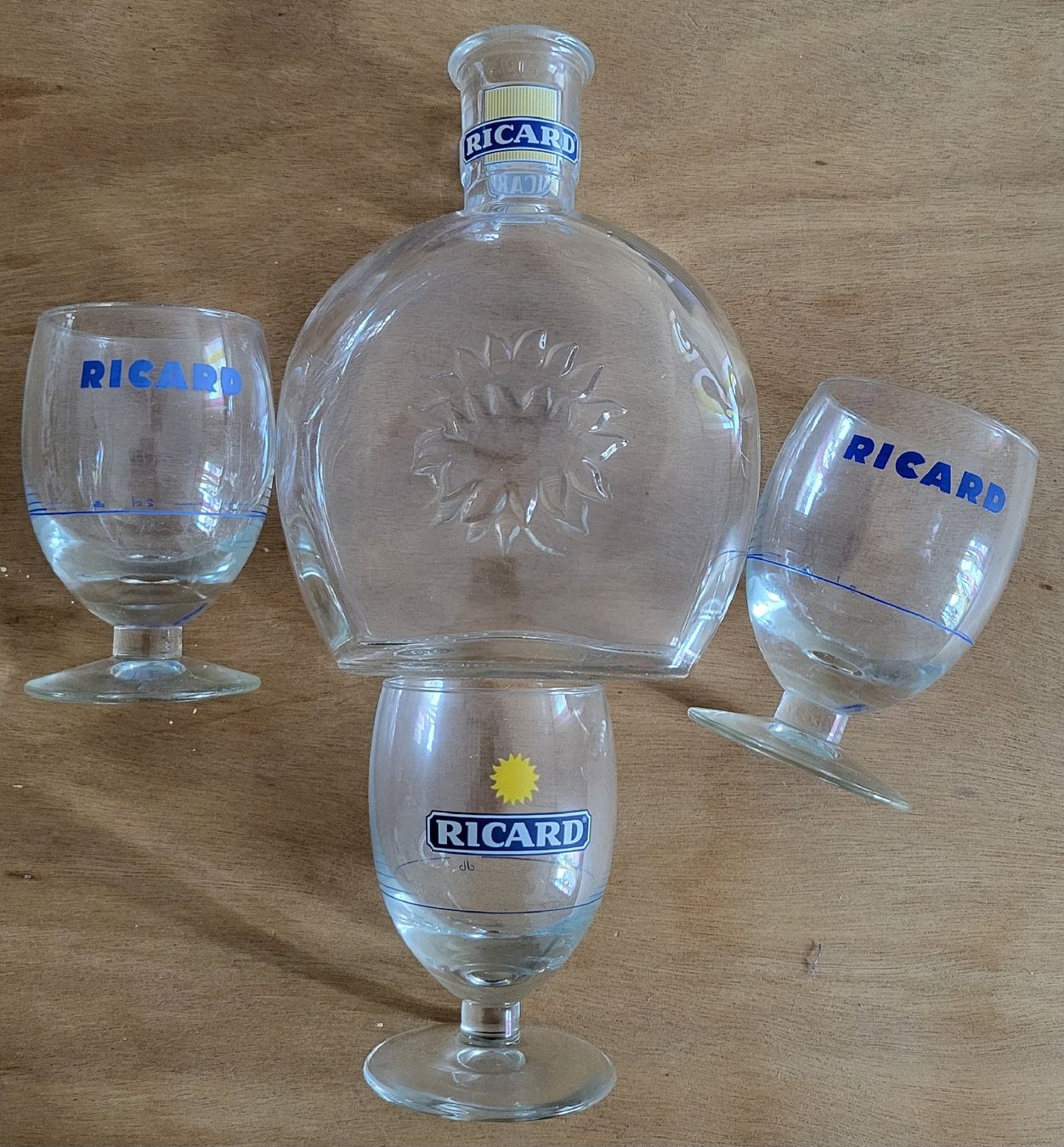 Ricard Caraffe: Set d'articles Ricard – Usato da Montet (Glâne) venduto da Koada2 3