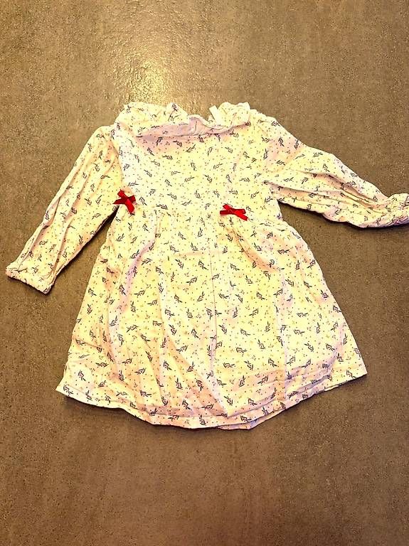 Vestiti & Gonne: Robe taille 71cm – Usato da Chapelle-s-Moudon venduto da vanesso