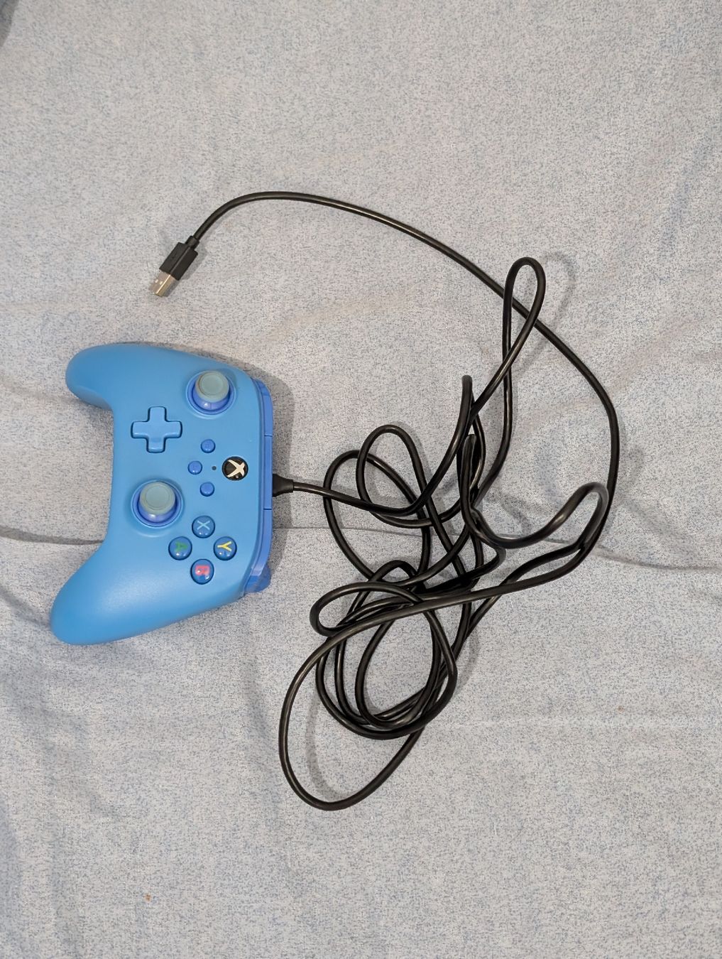 Microsoft Manettes: Controller PowerA Xbox blu cablato, colore blu, ottimo stato – D'occasion à Lugano par c42_d5hr