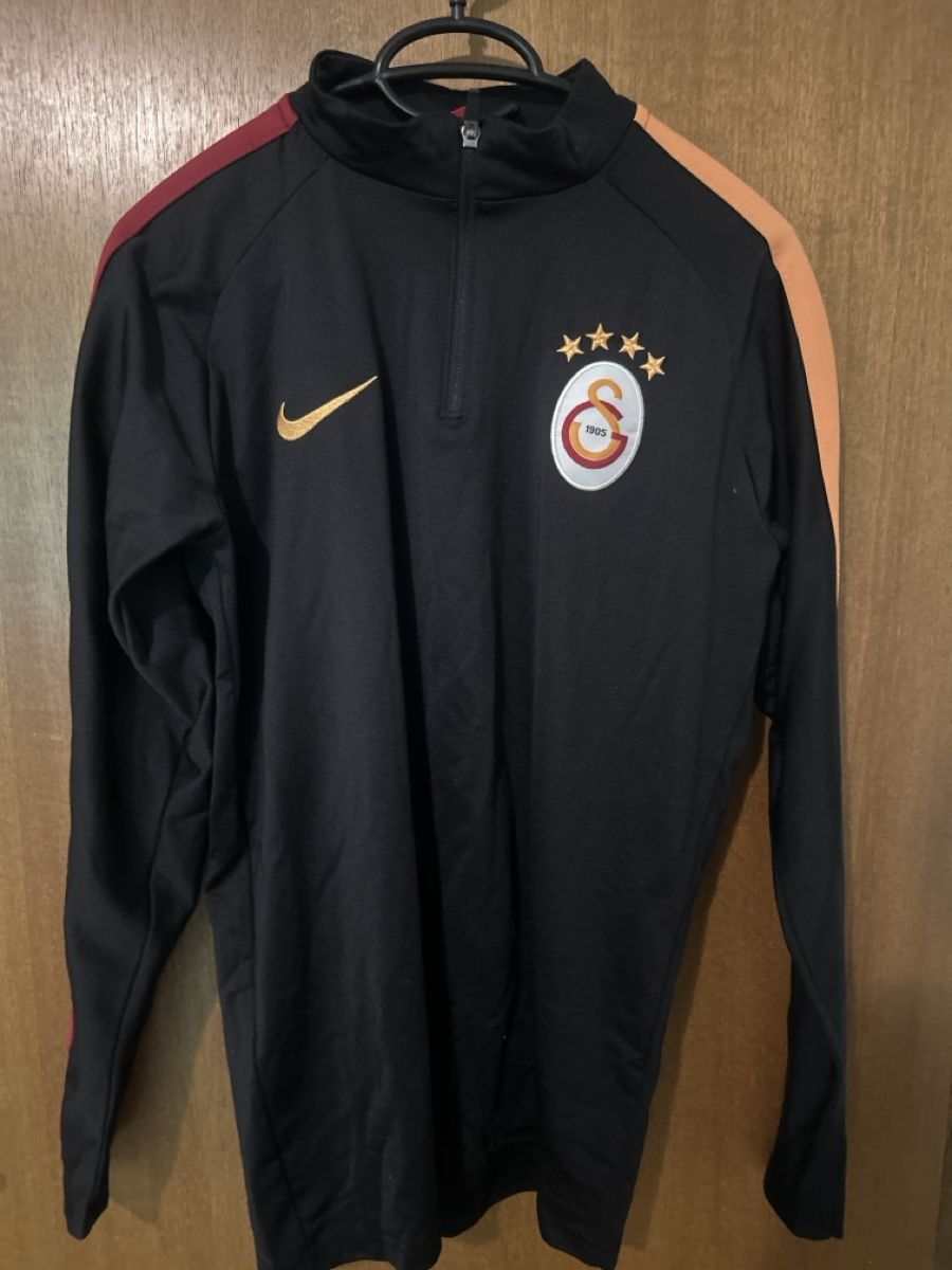 Nike Pullover & Sweatshirts: Nike Pullover Galatasaray Grösse L  – Gebraucht aus Ittigen von Jersey-plug